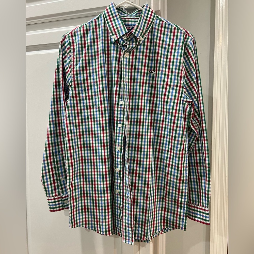 Vineyard vine shirt